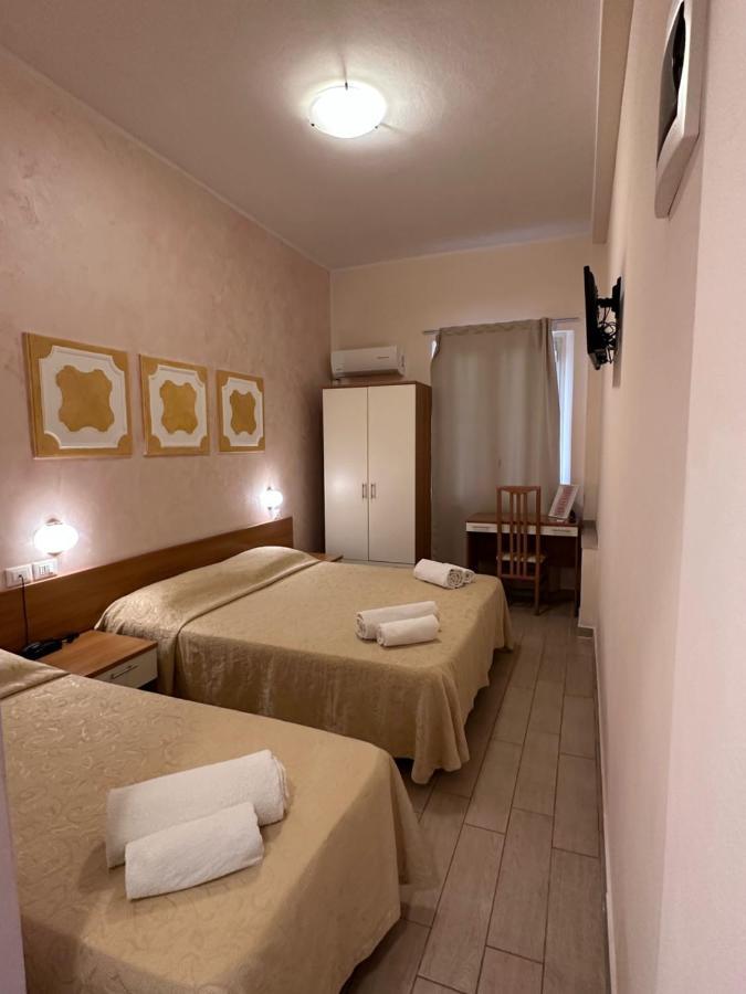 Hotel Adria Nuova Rimini Exterior foto